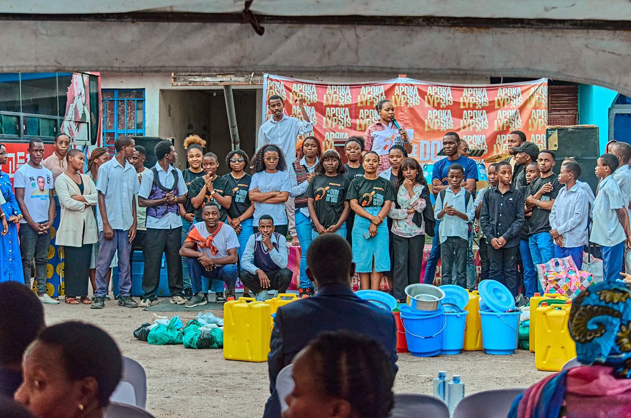 🌟 ACTIVITÉS HUMANITAIRES : NOTRE ENGAGEMENT POUR LES FEM...